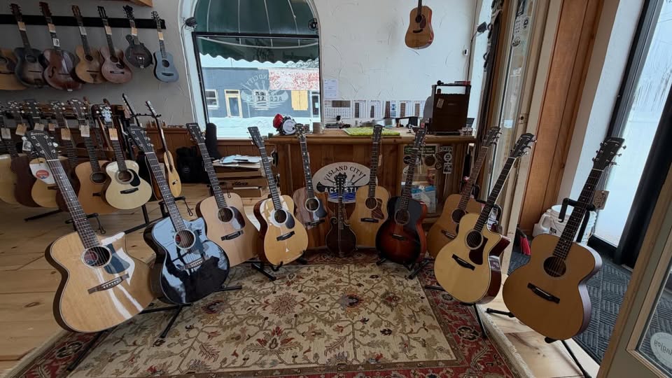 Eastman stringed instruments