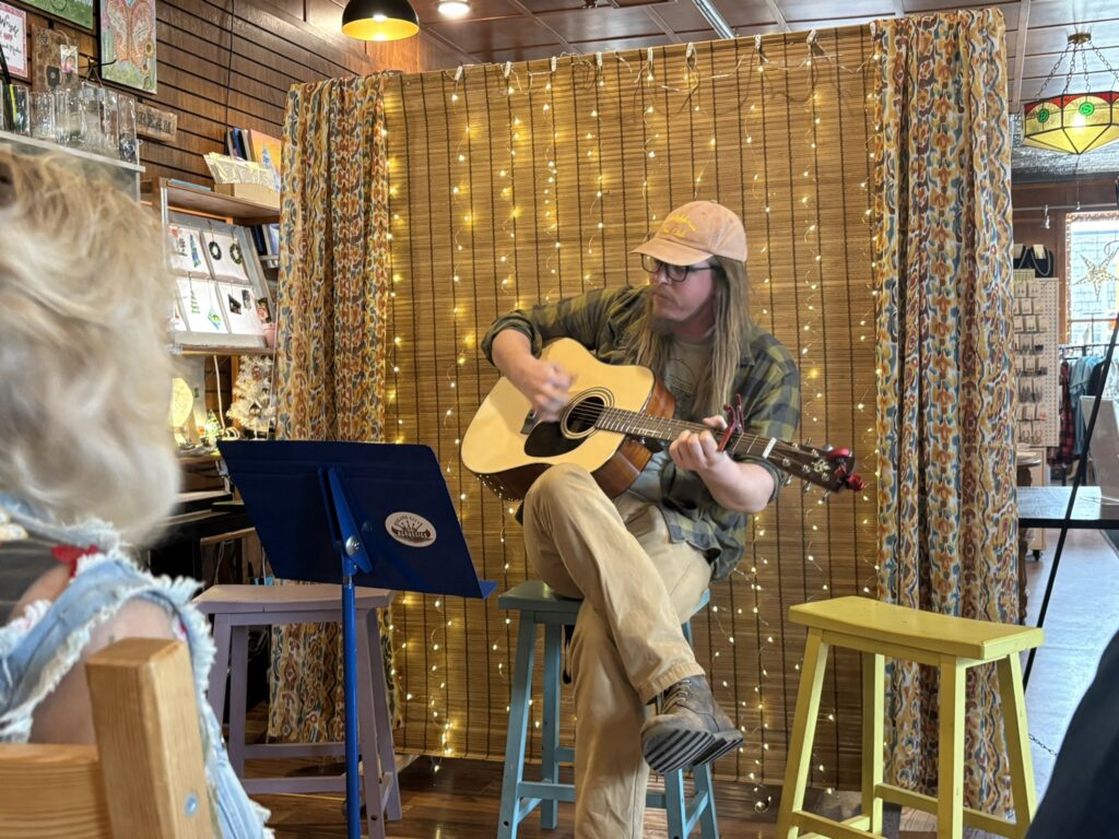 Parker at Sunday Artcoustics at Earth Goods